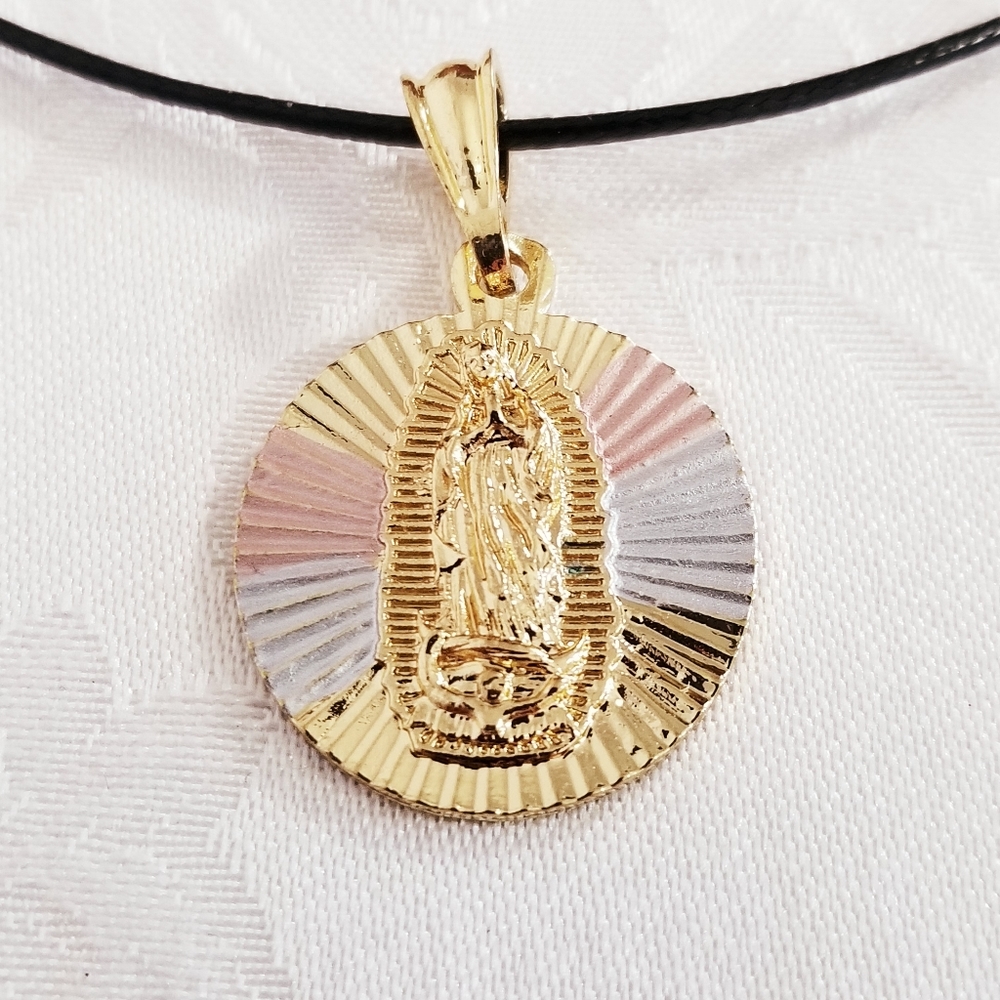 Guadalupe Women's Choker. 14K Gold Plated. New